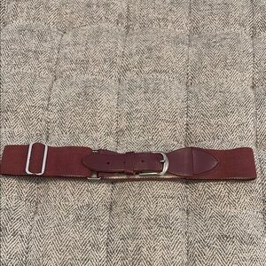 Vintage adjustable belt size M